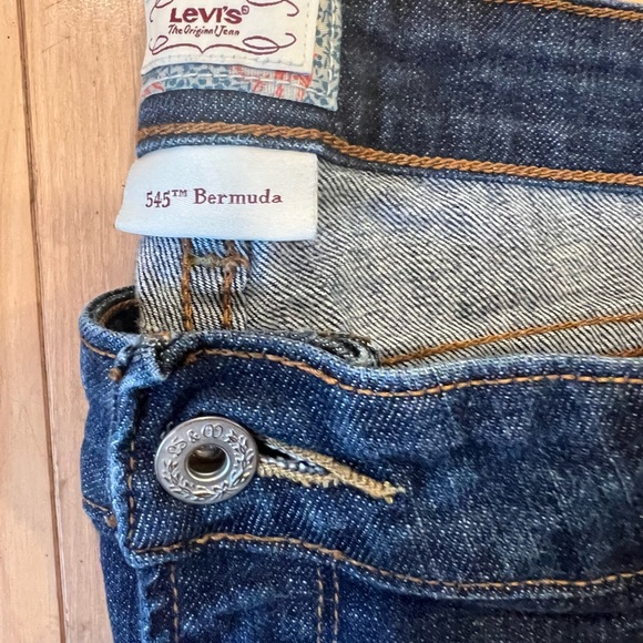 Levi’s, 545 Bermuda shirts, lightly used size 10 - Picture 7 of 7